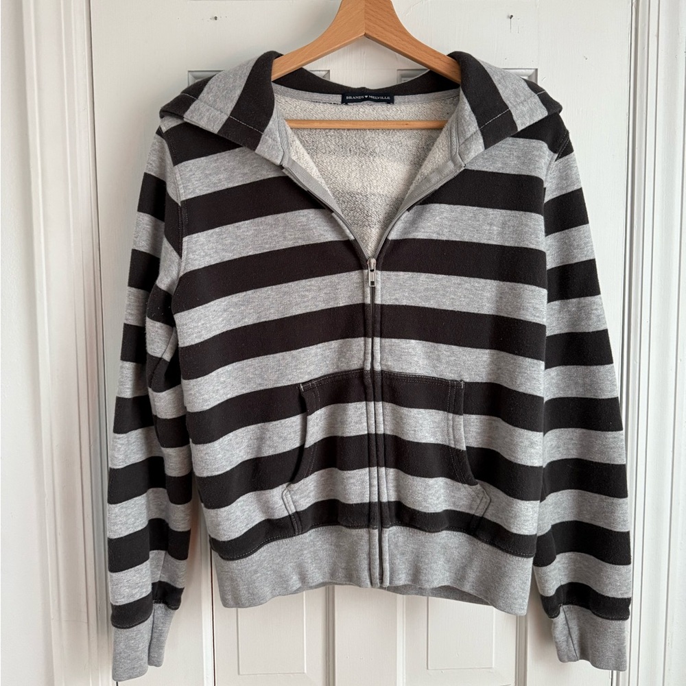 Brandy Melville hoodie
